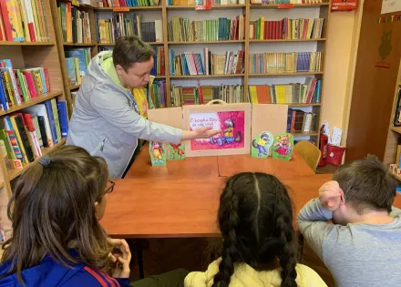 LEKCJE BIBLIOTECZNE – TEATRZYK KAMISHIBAI I ORIGAMI