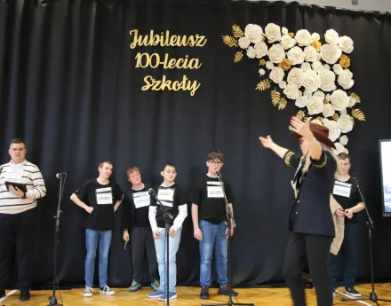 Uroczystość z okazji 100-lecia szkoły