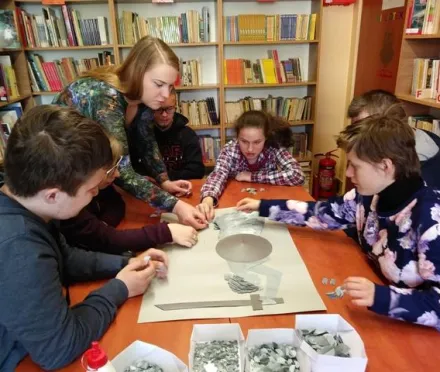 SYRENKA WARSZAWSKA Z ORIGAMI