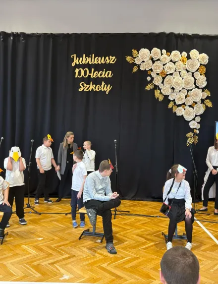 Uroczystość z okazji 100-lecia szkoły