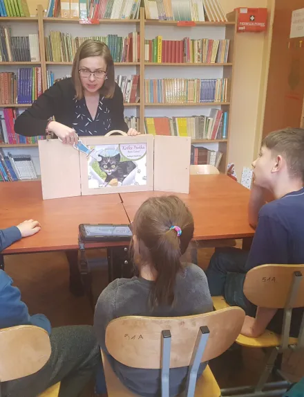 LEKCJE BIBLIOTECZNE – TEATRZYK KAMISHIBAI I ORIGAMI