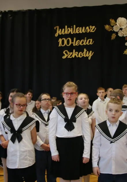 Uroczystość z okazji 100-lecia szkoły