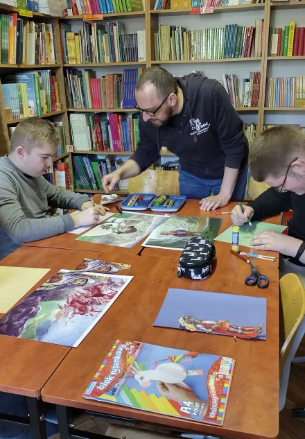 LEKCJE BIBLIOTECZNE – TEATRZYK KAMISHIBAI I ORIGAMI