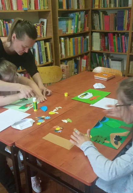 LEKCJE BIBLIOTECZNE – TEATRZYK KAMISHIBAI I ORIGAMI