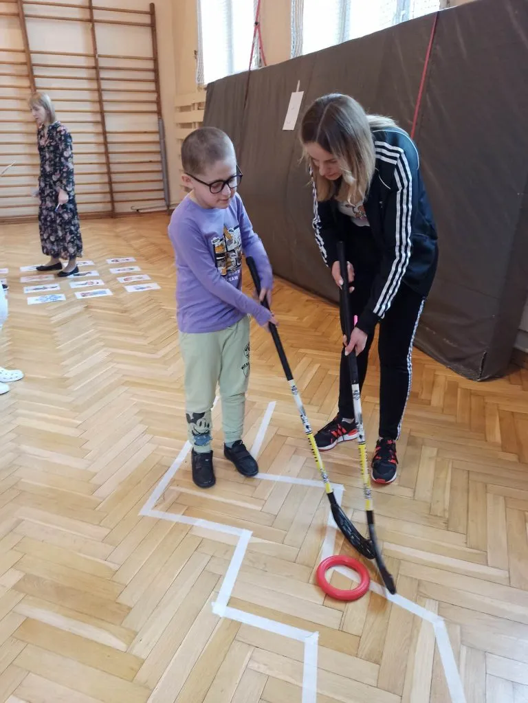 Cztery pory roku. Kreatywne gry i zabawy