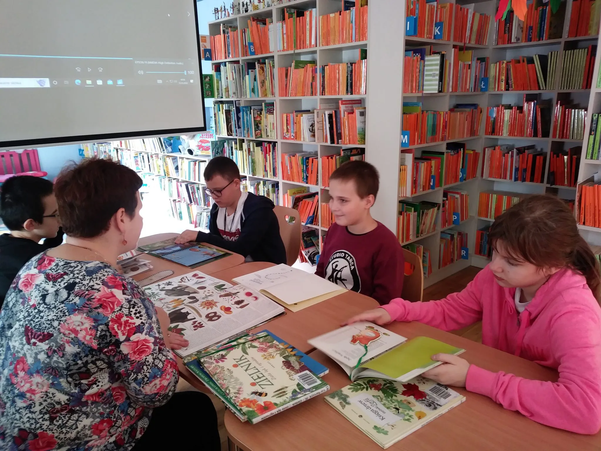 Tematyczne Zajęcia w Bibliotece Publicznej dla Dzieci i Młodzieży Nr 13