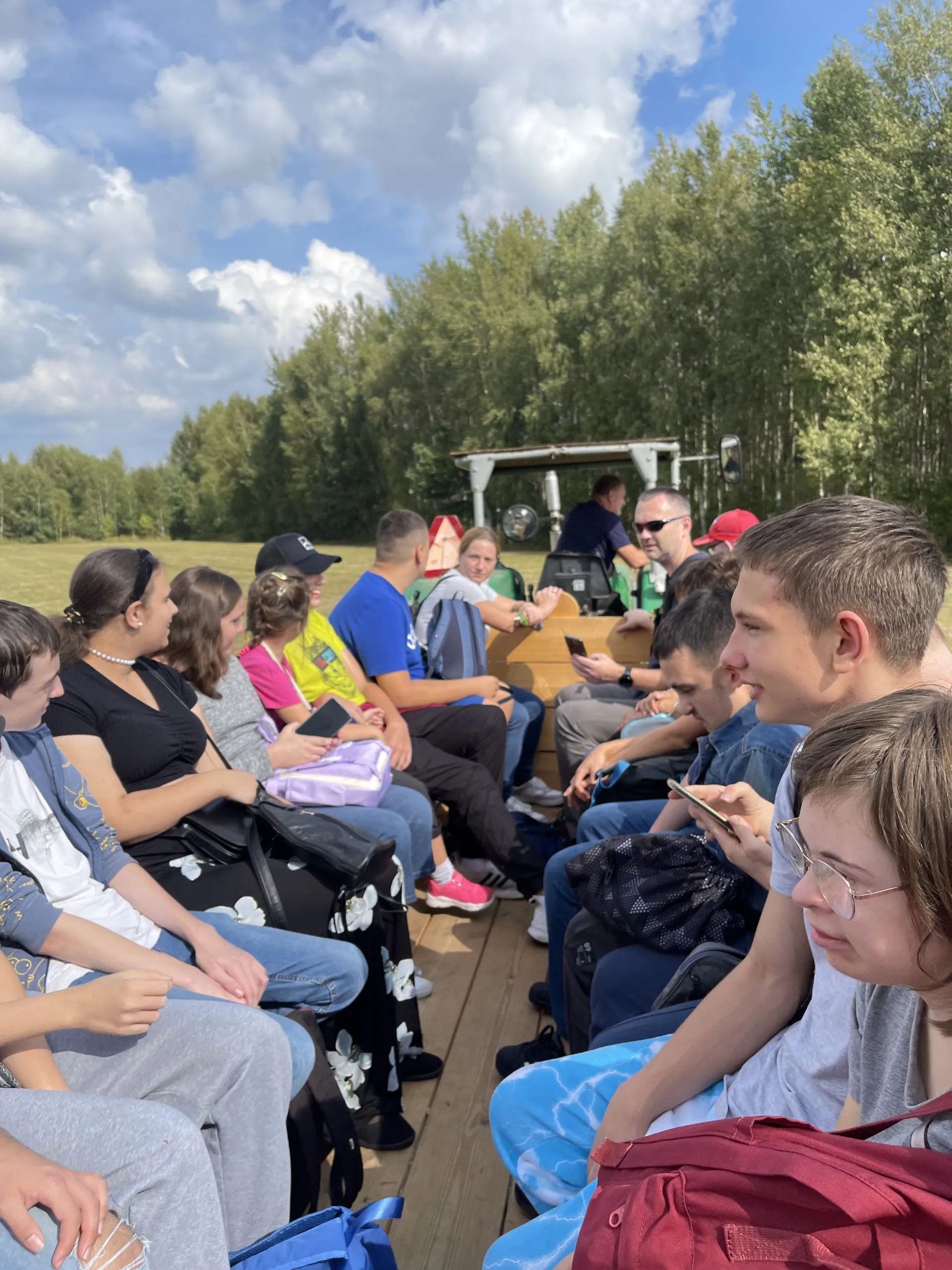 Wycieczka do Akacjowego Zakątka Wycieczka do Akacjowego Zakątka