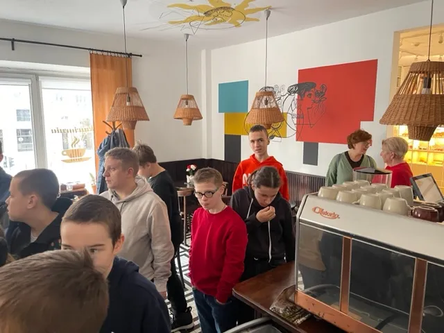 Zwiedzanie Muzeum Życia w PRL