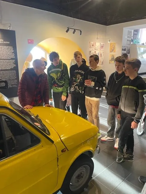 Zwiedzanie Muzeum Życia w PRL