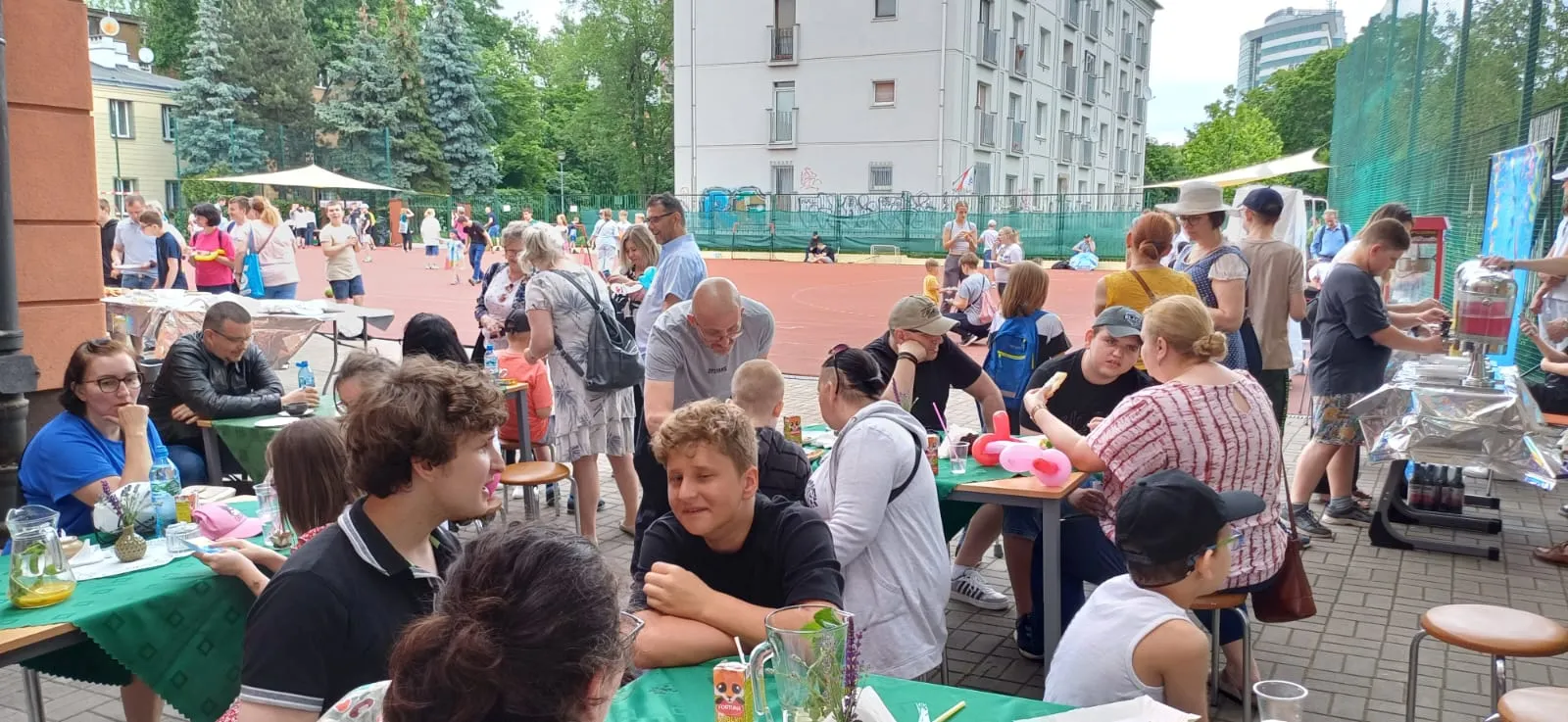 Rodzinny piknik na Karolkowej