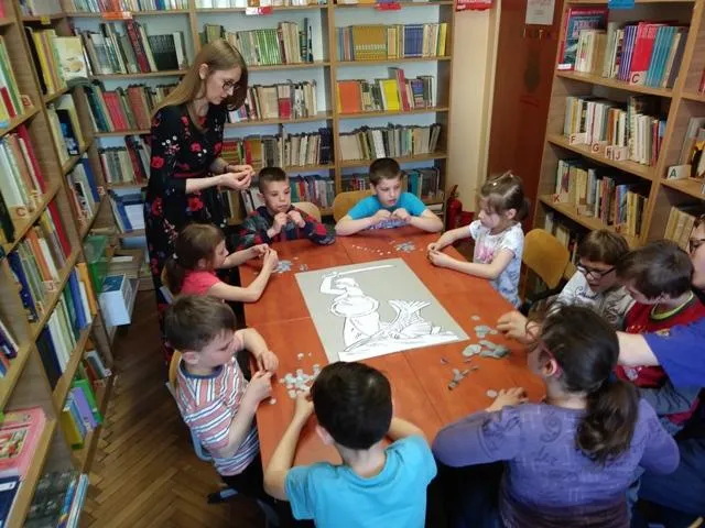SYRENKA WARSZAWSKA Z ORIGAMI