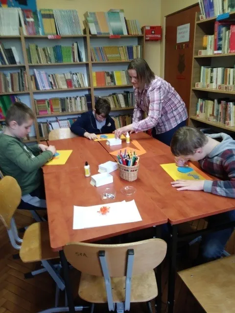 KAMISHIBAI – PAPIEROWY TEATR W BIBLIOTECE SZKOLNEJ