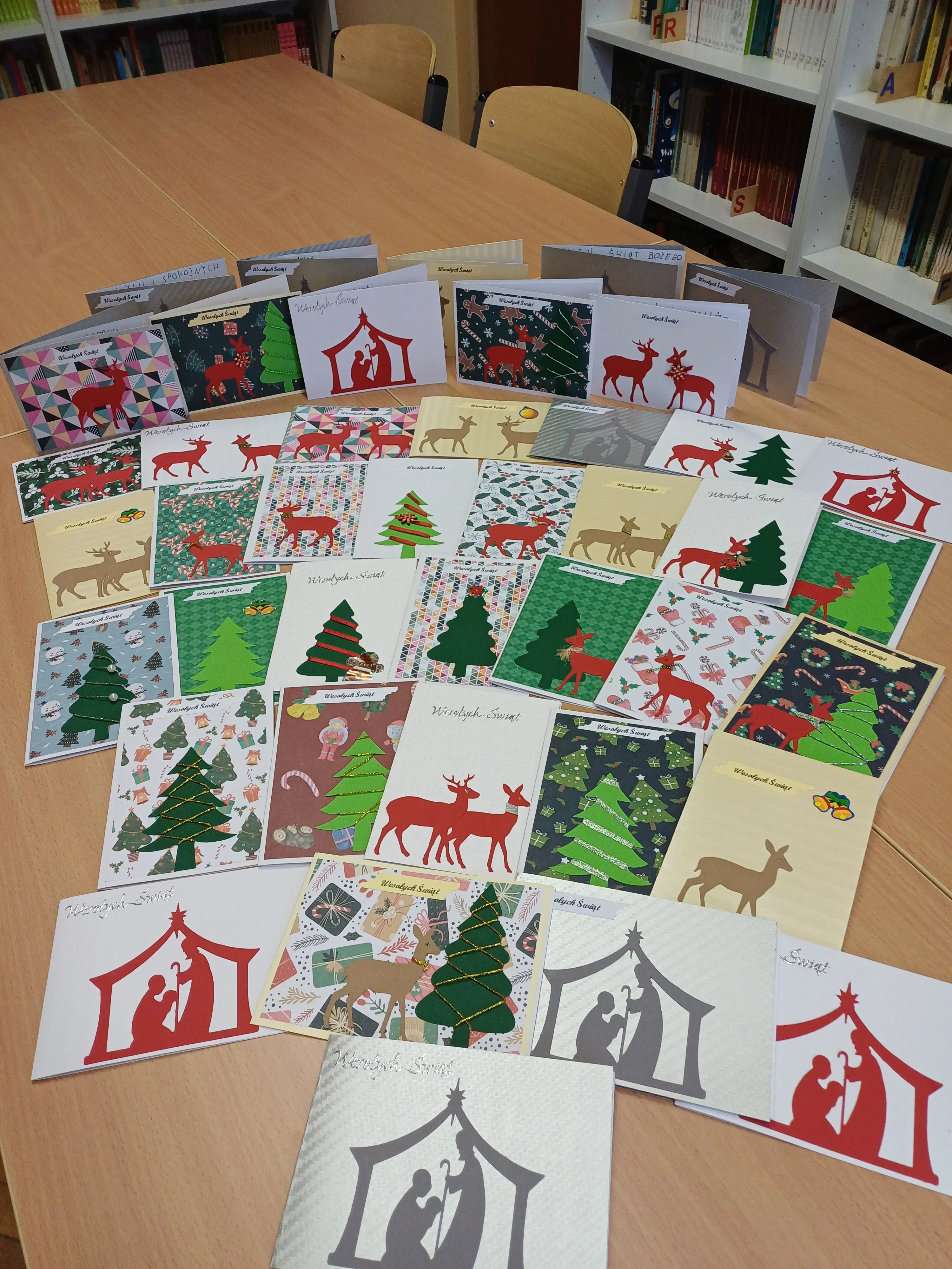 Prezentacja kartek bożonarodzeniowych dla Powstańców Warszawskich 