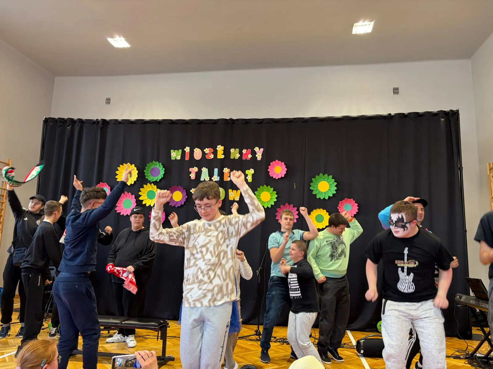 Relacja z obchodów Wiosenny mam talent