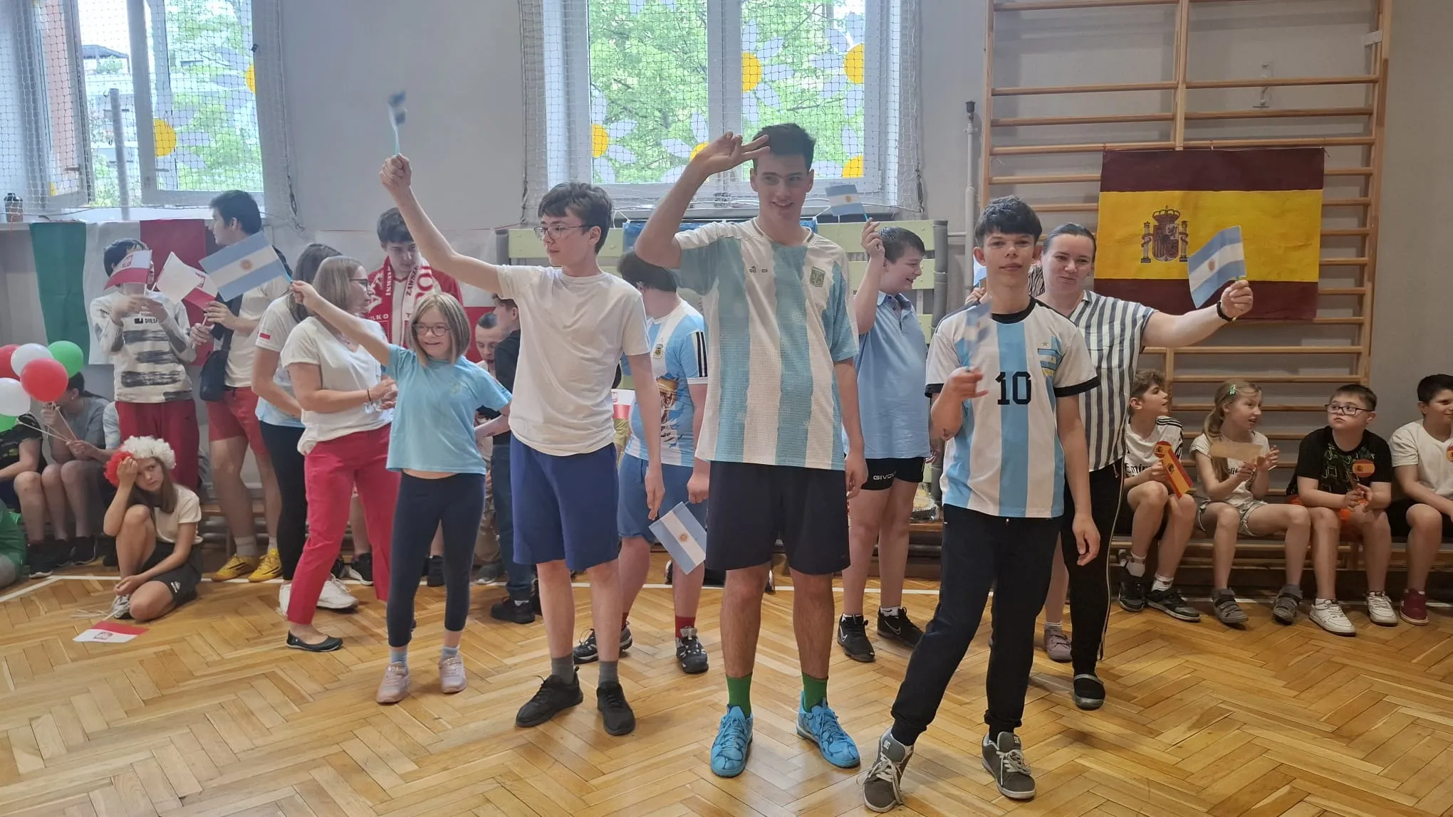 Szkolne zawody sportowe w piłce nożnej – Karolkowa Cup