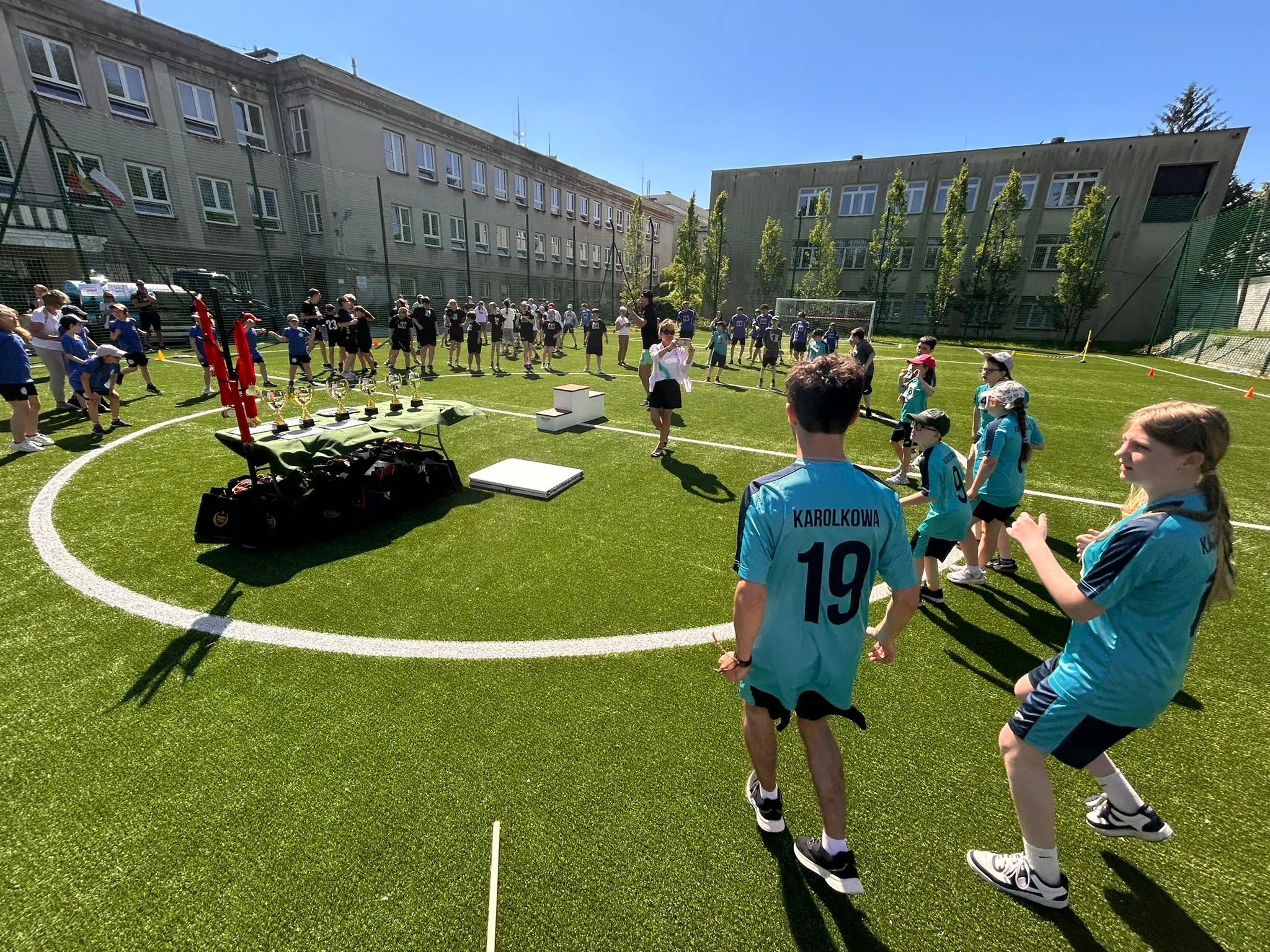 I Międzyszkolna Olimpiada Sportowa w SPS nr 147