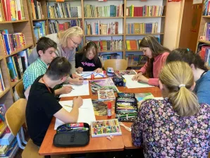 LEKCJE BIBLIOTECZNE – TEATRZYK KAMISHIBAI I ORIGAMI