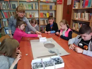 SYRENKA WARSZAWSKA Z ORIGAMI