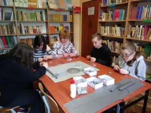 SYRENKA WARSZAWSKA Z ORIGAMI