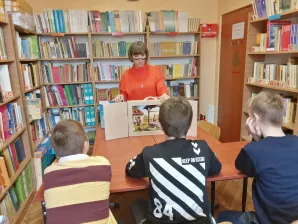 LEKCJE BIBLIOTECZNE – „CZYTAMY DZIECIOM”