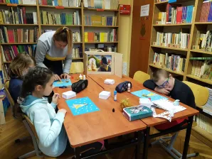 LEKCJE BIBLIOTECZNE – „CZYTAMY DZIECIOM”