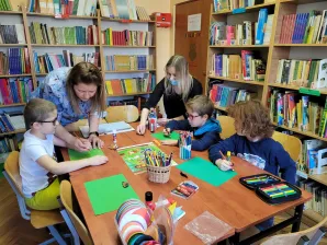 LEKCJE BIBLIOTECZNE – TEATRZYK KAMISHIBAI I ORIGAMI